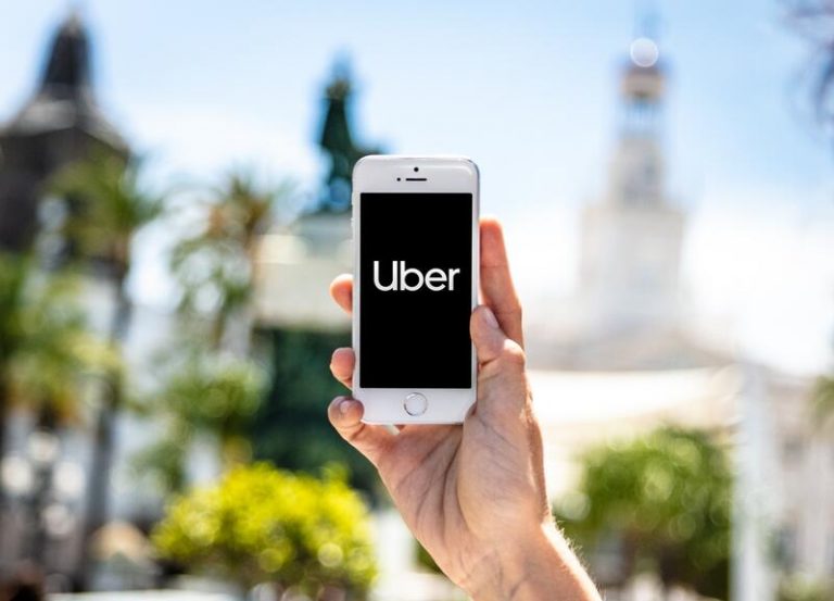 Uber perdió más de 2.000 millones en el tercer trimestre por ajustes