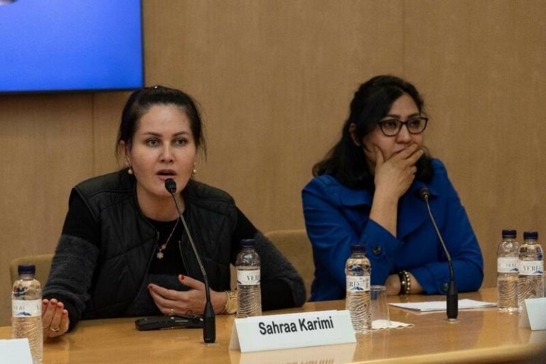 Las directoras Sahraa Karimi y Sahra Mani ven el cine afgano 