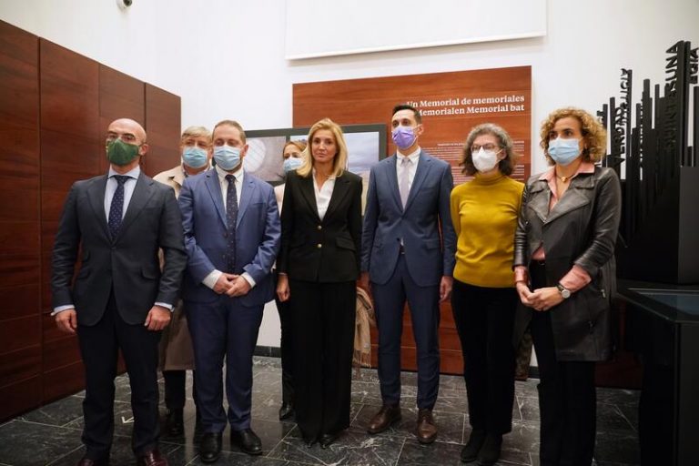 Maite Pagaza defiende someter al terrorismo de ETA a un 