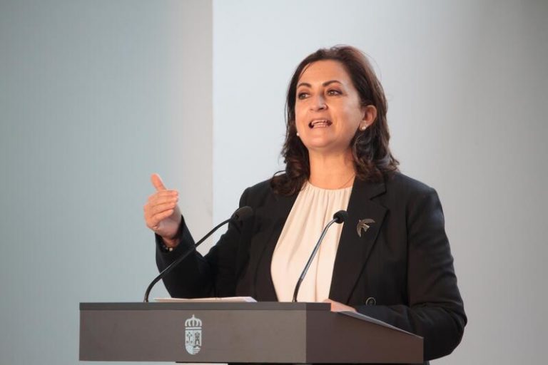 Andreu asistirá a la reunión de presidentes autonómicos en Santiago