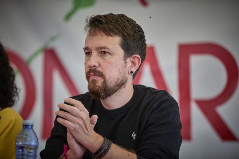 El juez deniega rebajar la fianza de 52.267 euros al hombre que protestó frente a la casa de Iglesias