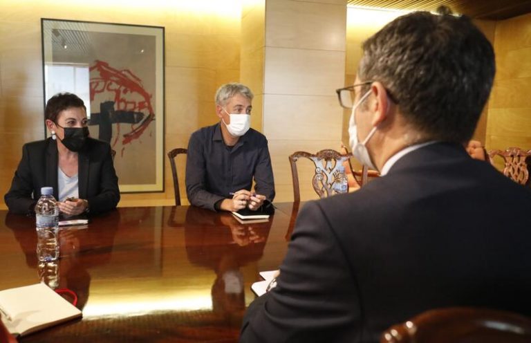 Bildu centra en inversiones sus enmiendas a las cuentas, con una factoría de baterías eléctricas en Álava