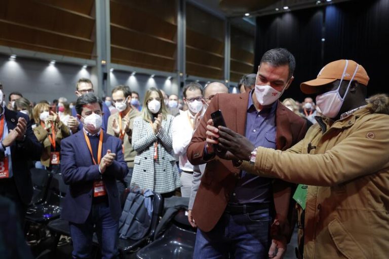 Sánchez destaca que España está 