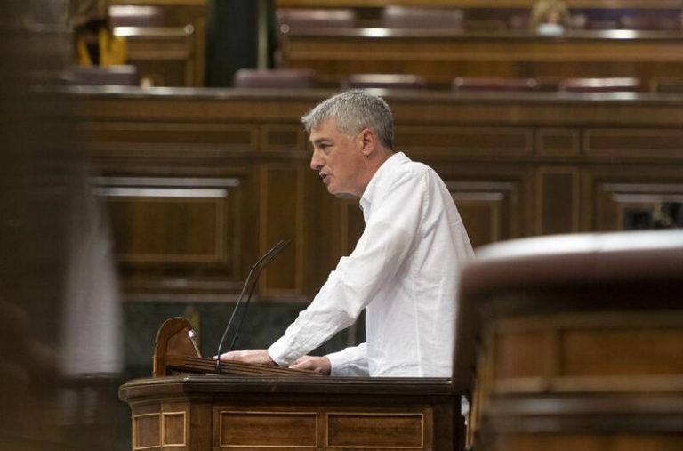 EH Bildu pide 