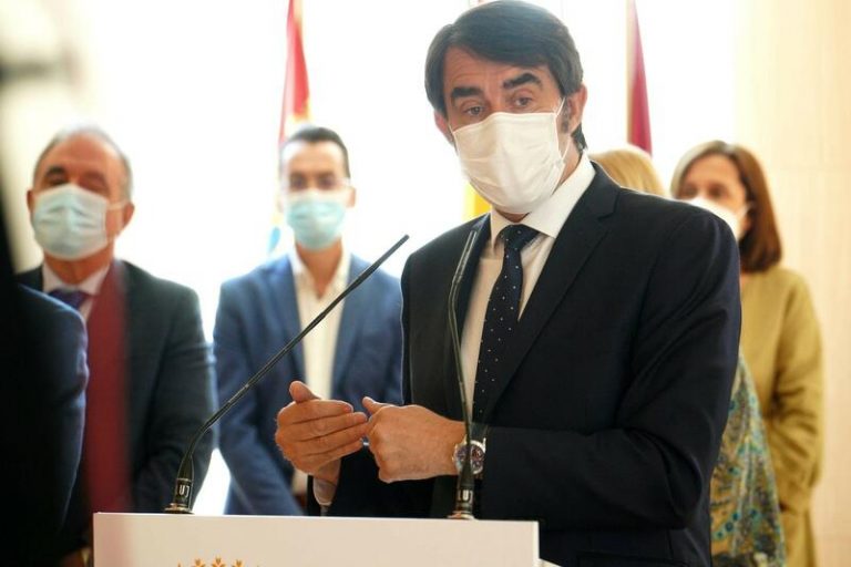 Castilla y León defiende la actuación correcta y siguiendo los protocolos del 112 en el incendio de Navalacruz