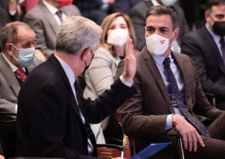 Sánchez: España reservará 2 millones de vacunas para contextos humanitarios