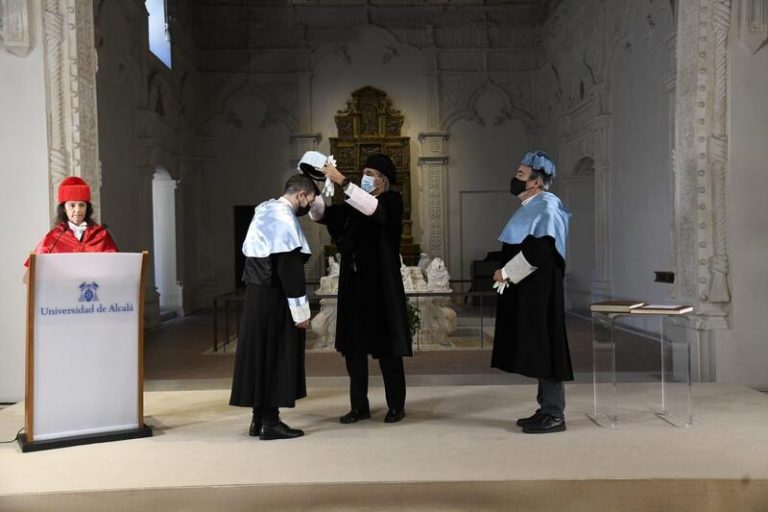 La Universidad de Alcalá de Henares rinde homenaje a su fundador