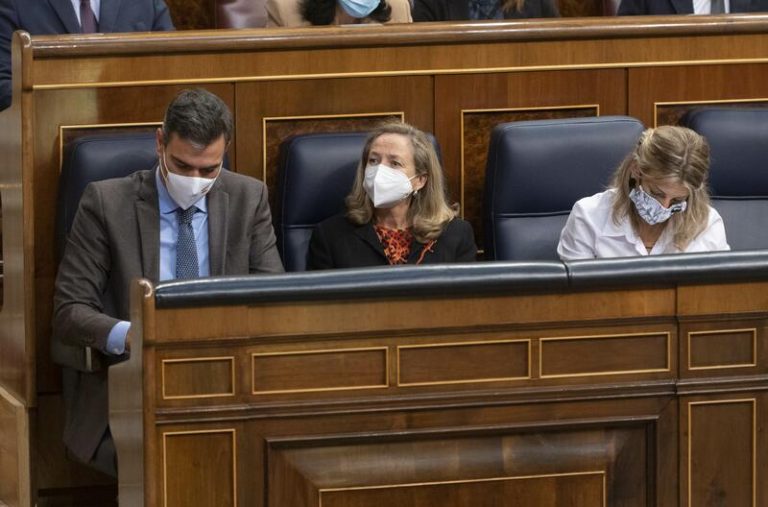 Sánchez afrontará en el Congreso preguntas sobre fondos europeos, jóvenes e inversiones