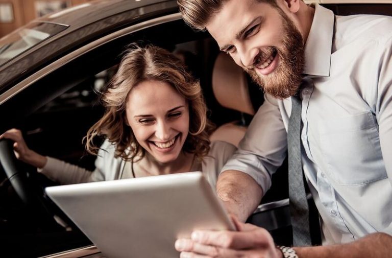 La escasez de vehículos afecta también a las automatriculaciones