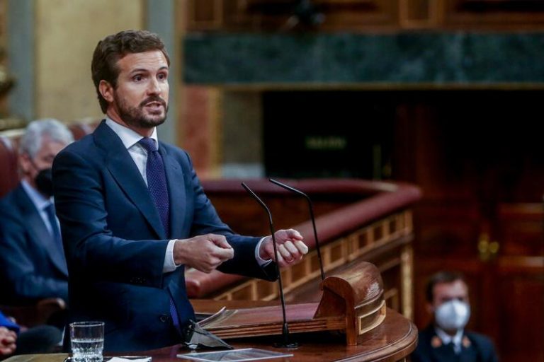 Casado se opone a la subida de las cotizaciones propuesta por el Gobierno