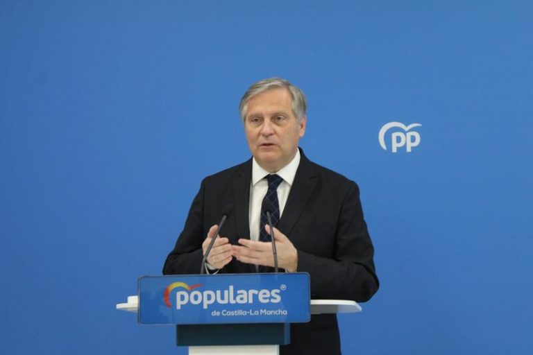 El PP-CLM, a la espera de reunirse con Page para abordar la financiación autonómica