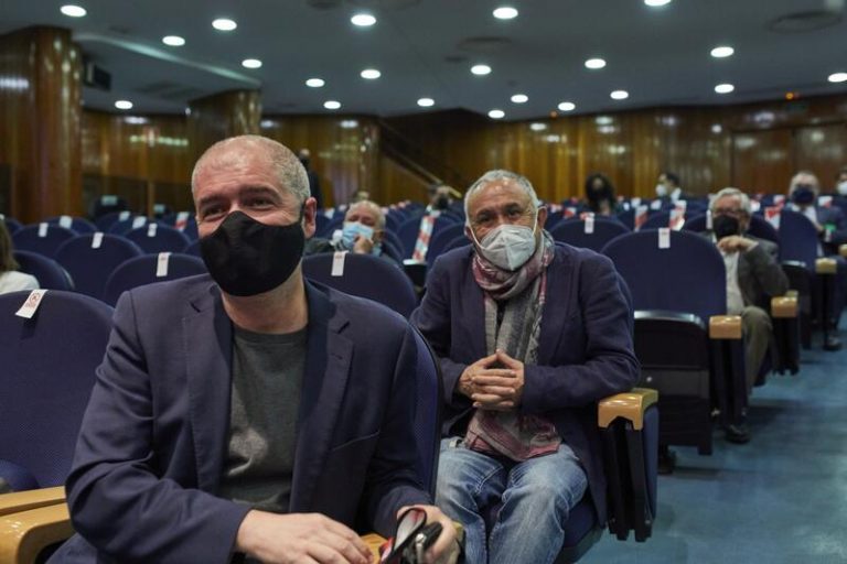 CCOO y UGT advierten al Gobierno de que no aceptarán ampliar el periodo de cálculo de las pensiones