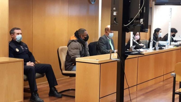 Una menor relata el crimen de su madre a manos de su padre