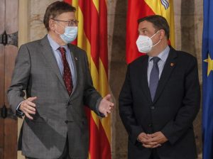 Planas aboga por un acuerdo en toda la cadena de lácteos