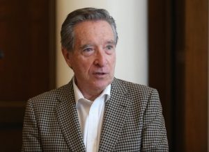 Iñaki Gabilondo alerta de la "industria" de las 'fake news'