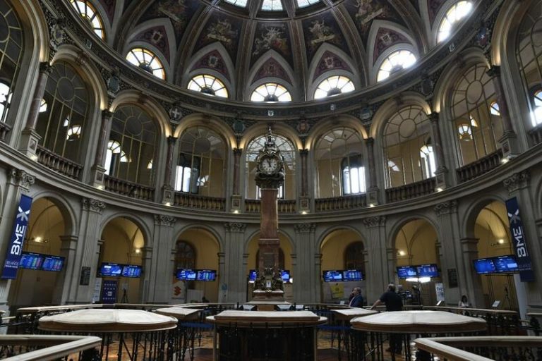 El Ibex 35 cede un 0,59% en la semana y rompe la racha alcista semanal