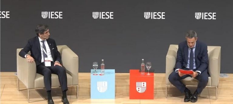 Álvarez-Pallete defiende las 