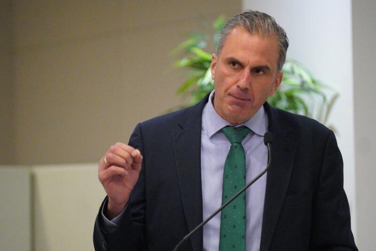 Ortega Smith reivindica la Agenda España que escucha al mundo rural