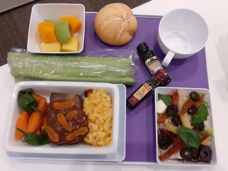 La nueva oferta gastronómica a la plaza de los trenes de Renfe estará disponible desde mañana