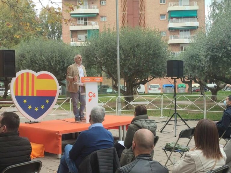 Carrizosa (Cs) afea al PSC ofrecerse a pactar las cuentas y reclama 