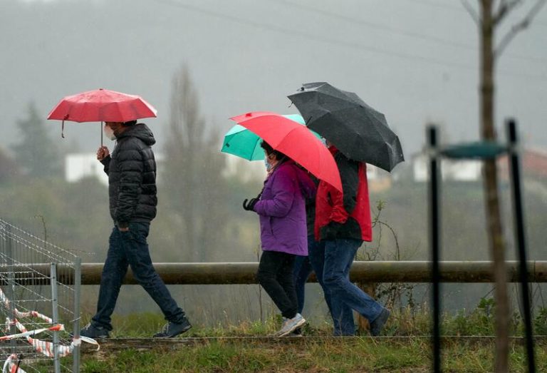 Siete provincias del este, en aviso mañana por nieve, viento, oleaje y/o lluvias, en un día de bajada de temperaturas
