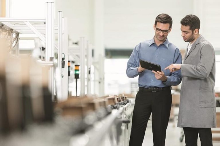 Casi 1.200 firmas solicitan ayudas de 614 millones a Red.es para investigación industrial y desarrollo en IA