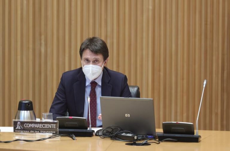 Farmaindustria apunta que el sector está 