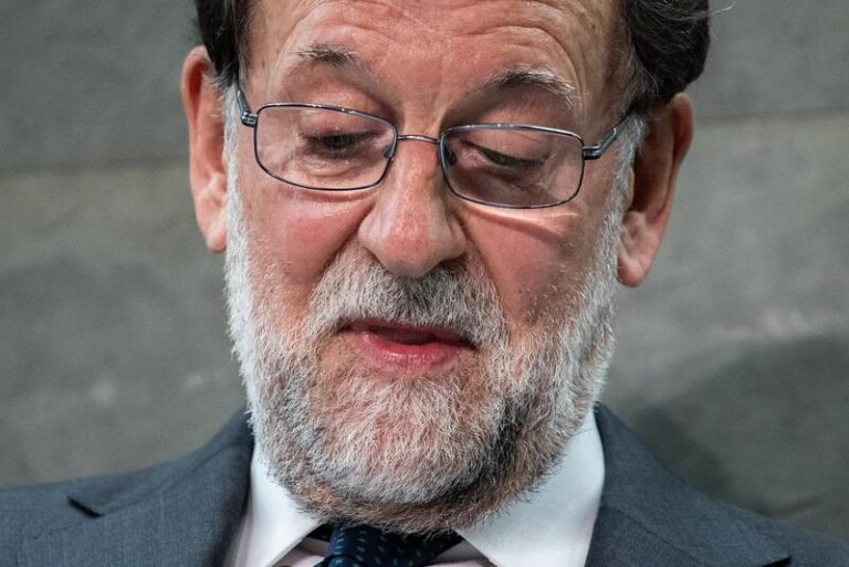 Rajoy pide abandonar el 