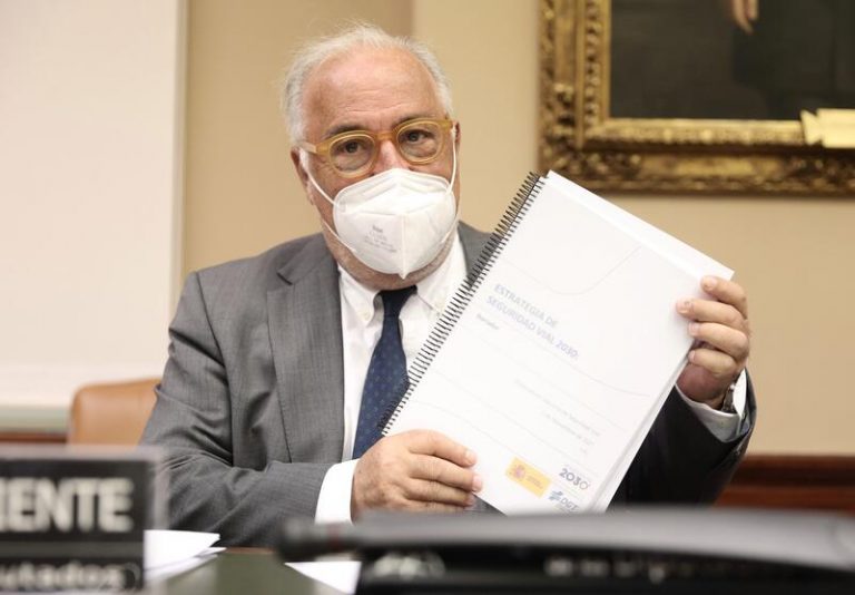 Navarro anuncia nuevos drones y radares para 2022: 16 de tramo y 10 fijos en cabinas