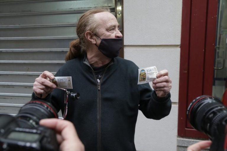 Loteros prevén vender más de 3.100 millones para el Sorteo de la Lotería de Navidad 2021