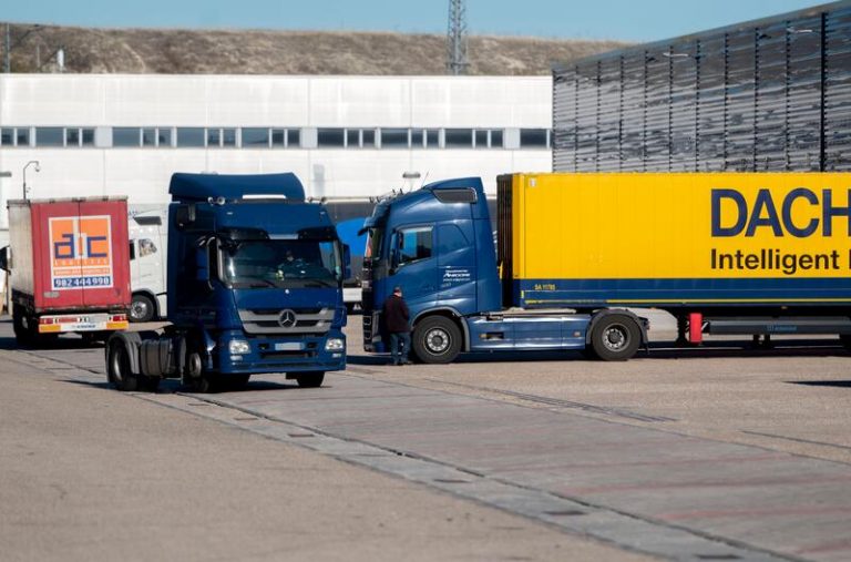 El Gobierno aprueba el primer tramo de 174 millones para la renovación de las flotas de transportes