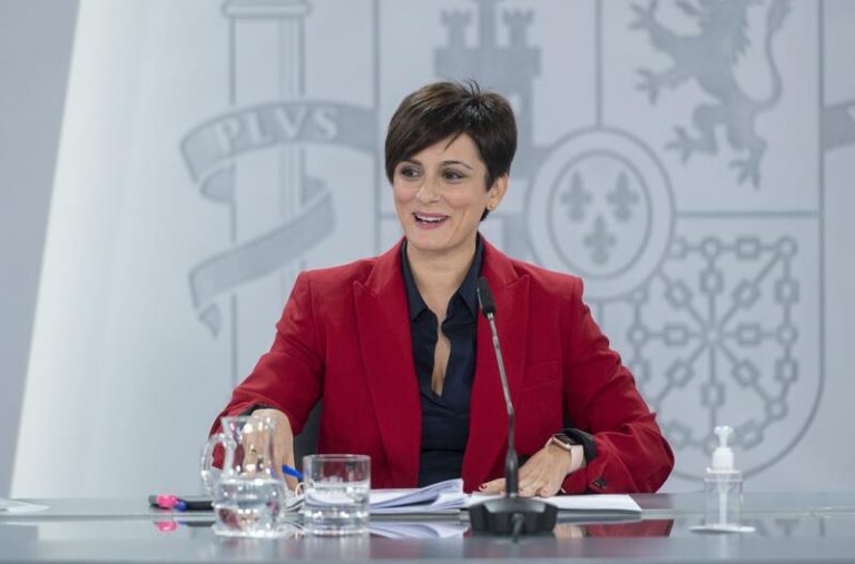 El Gobierno aprueba la ley de servicios de atención al cliente para 