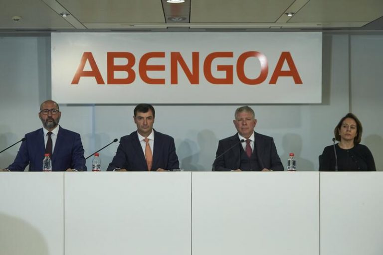 Abengoa pagará más de 5 millones a España tras declararse Estocolmo incompetente en el laudo de sendas partes