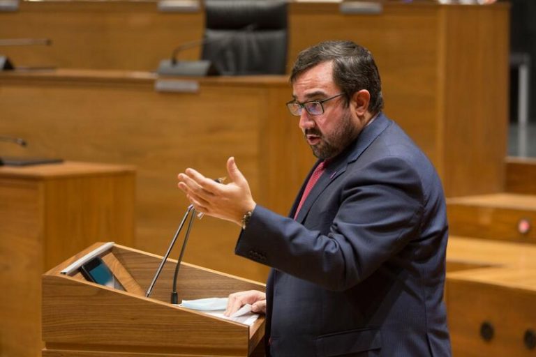 Navarra: Las medidas que se barajan ante el aumento de casos se centran en la población no vacunada