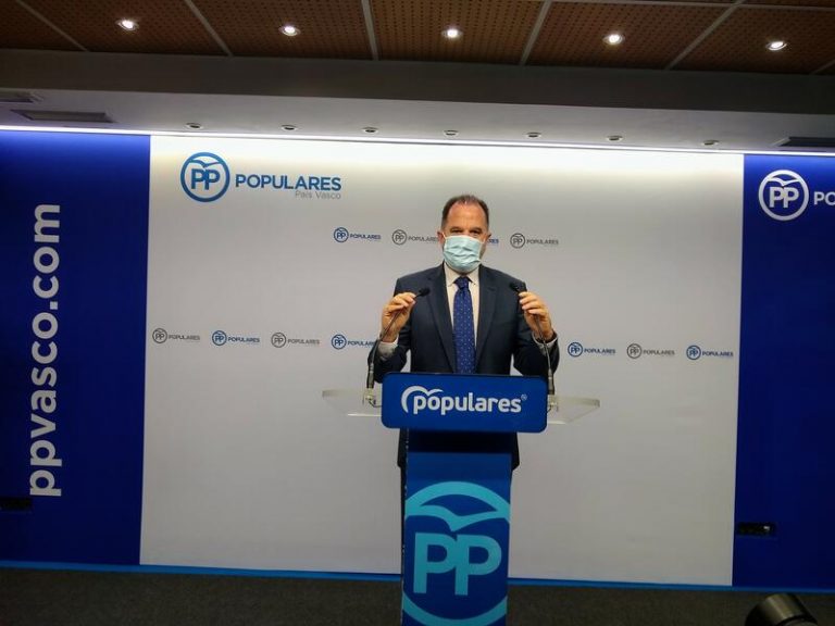 Iturgaiz dice que Gobierno Vasco vuelve a 