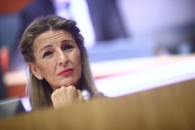 El Gobierno introduce nuevas propuestas en la mesa de diálogo sobre la reforma laboral