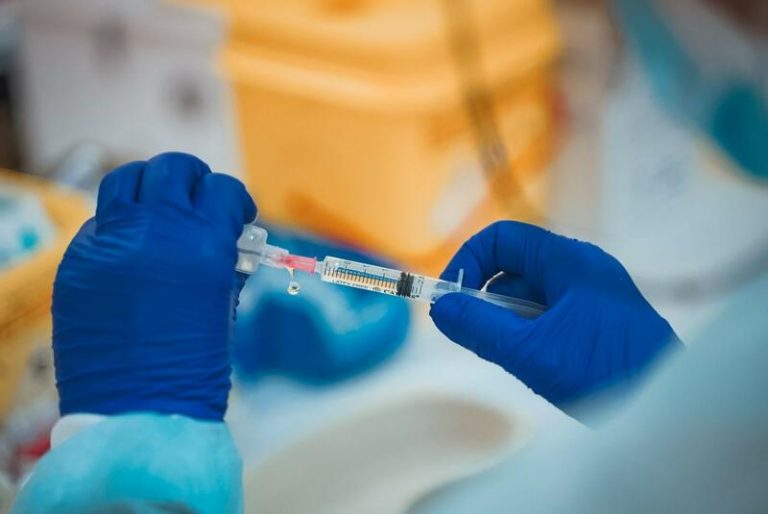 Extremadura registra 352 casos positivos de Covid-19 y 2 personas fallecidas