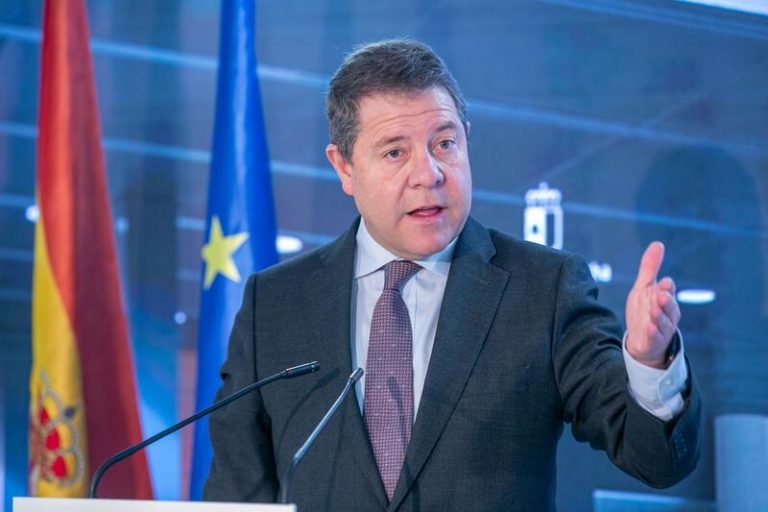 Page solicita acelerar los trámites para la vacunación de los menores de 12 años