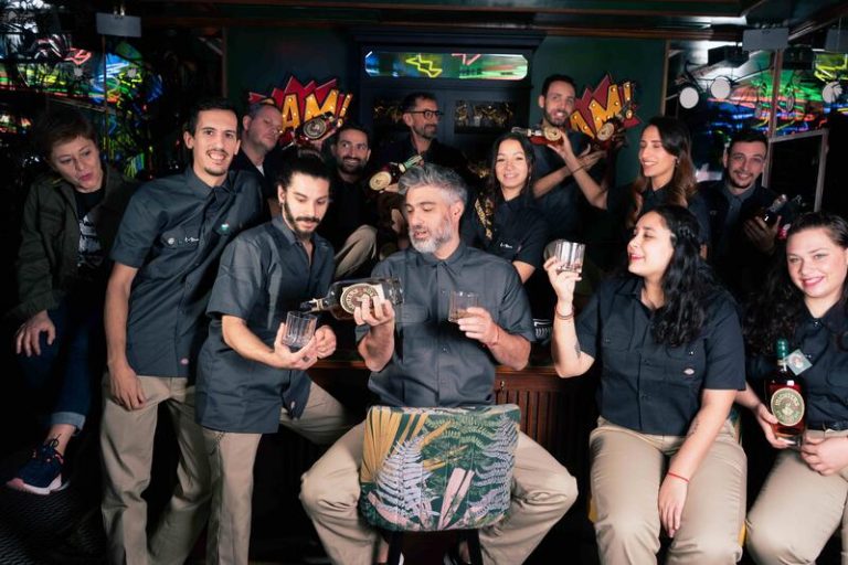 La coctelería Salmon Guru logra el Premio a la Hospitalidad de The World 50 Best Bars