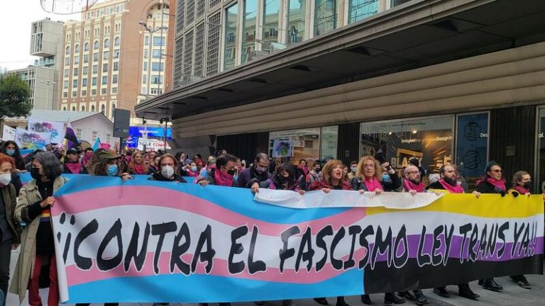 Personas trans se manifiestan en Madrid al grito de 'Contra el fascismo, Ley trans ya'