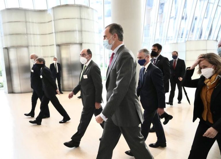 Felipe VI pide un esfuerzo para afrontar retos 