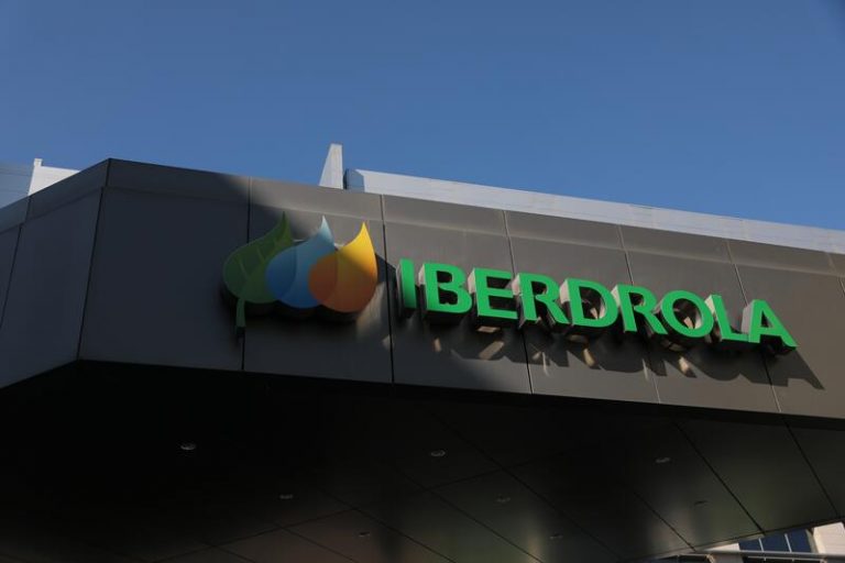 BBK prosigue con sus compras en Iberdrola e invierte más de 6 millones en acciones de la eléctrica en un mes