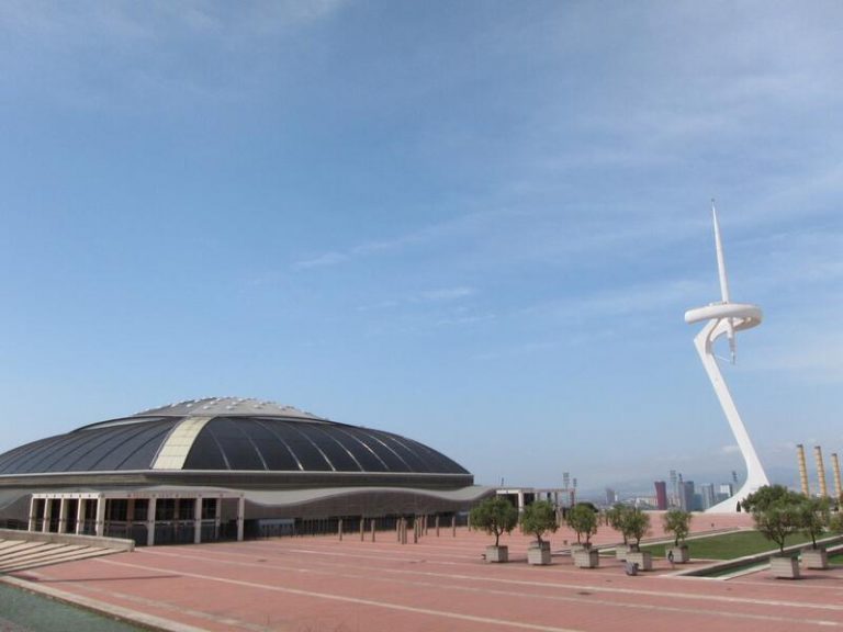 Mercasa absorbe a su filial OMSA, propietaria de un centro comercial en la Vílla Olímpica de Barcelona