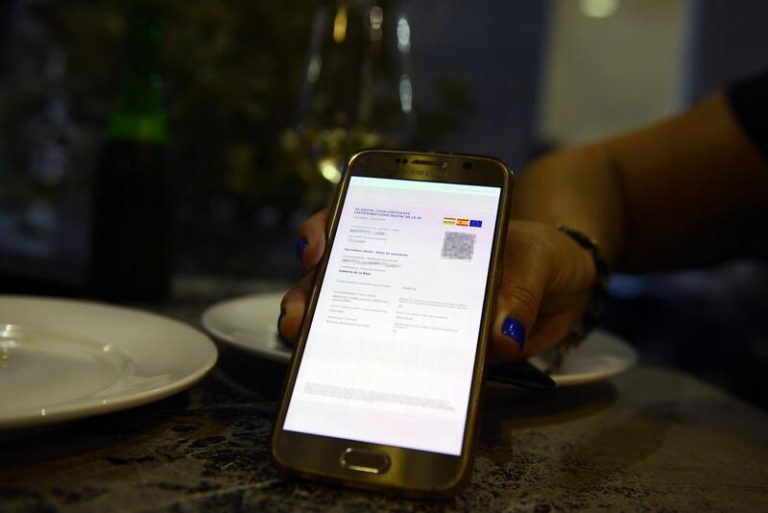 Baleares se muestra partidaria de extender el uso del certificado covid a la hostelería