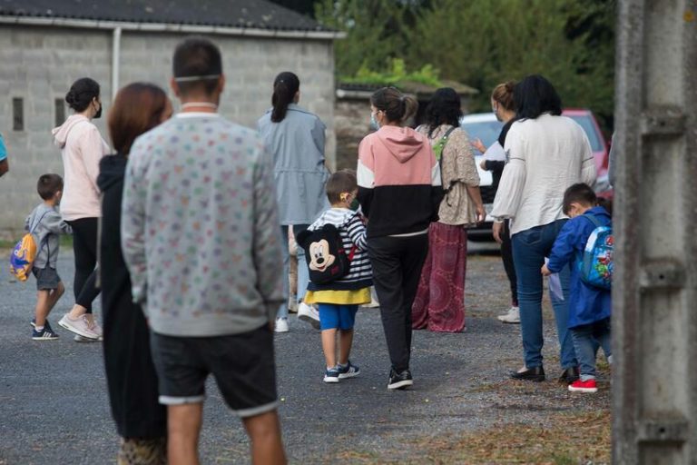 Los casos de Covid se duplican en una semana en los centros educativos gallegos