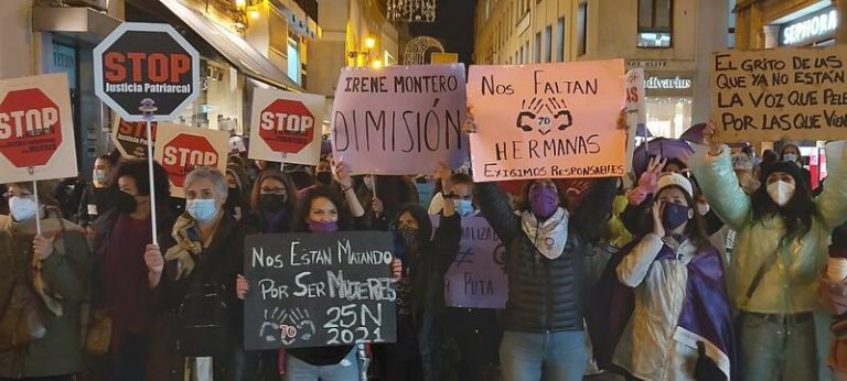 Miles de personas se movilizan en toda Andalucía contra la violencia machista