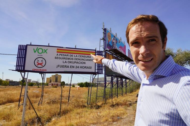 Vox sale a las calles de Andalucía ante 