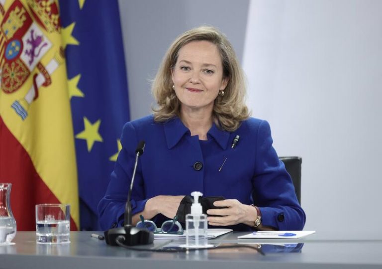 El Gobierno extiende hasta junio de 2022 la solicitud de avales para pymes y autónomos