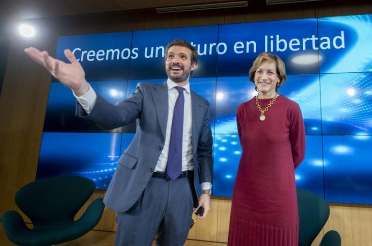 Casado defiende que Navacerrada siga abierta