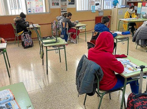 ANPE Baleares tacha de error permitir titular con suspensos y eliminar las pruebas de recuperación en Secundaria